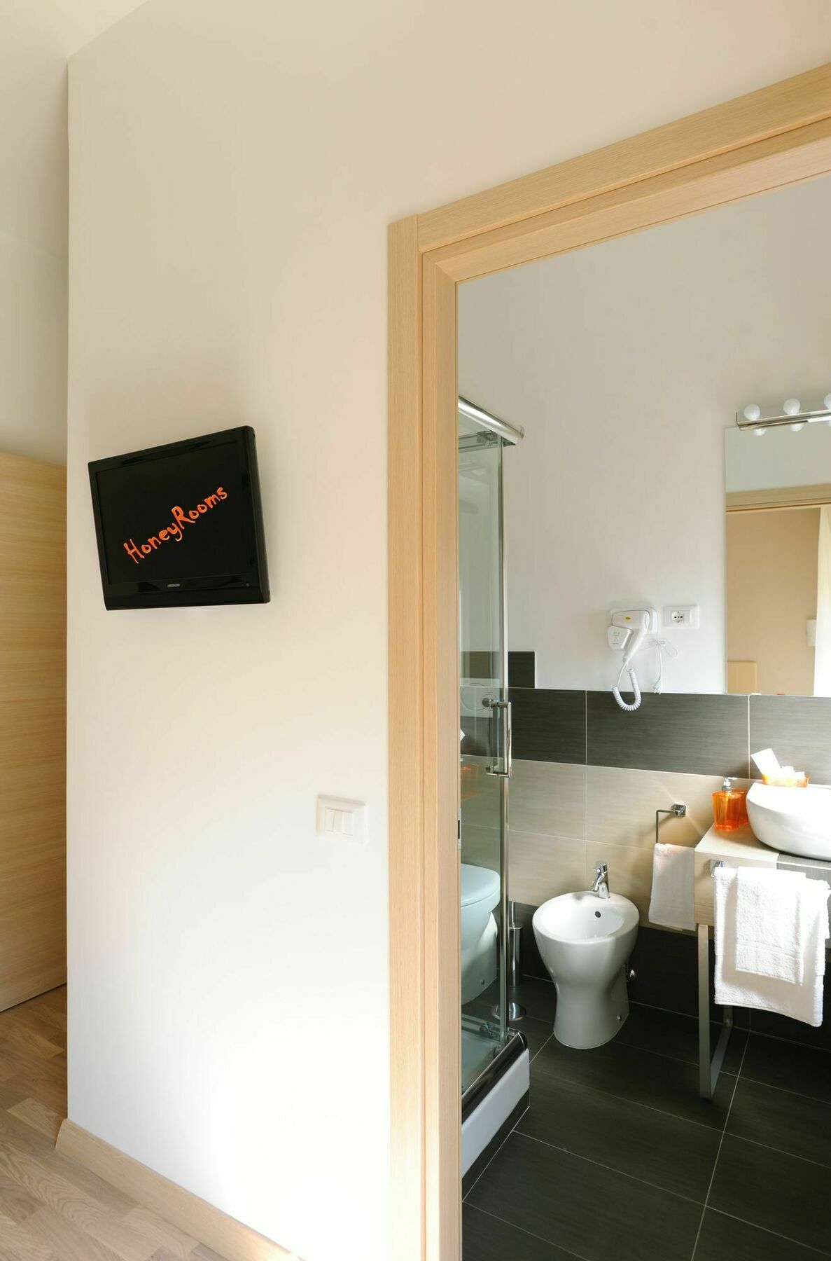 Honey Rooms روما المظهر الخارجي الصورة